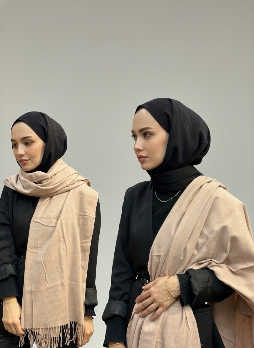 Eşarp Kombin Rehberi: Tesettür Şıklığını Tamamlamak