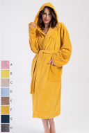 KADIN KAPISONLU UZUN BOY BORNOZ