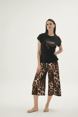 16957 KADIN BASKILI KISA PİJAMA TAKIM