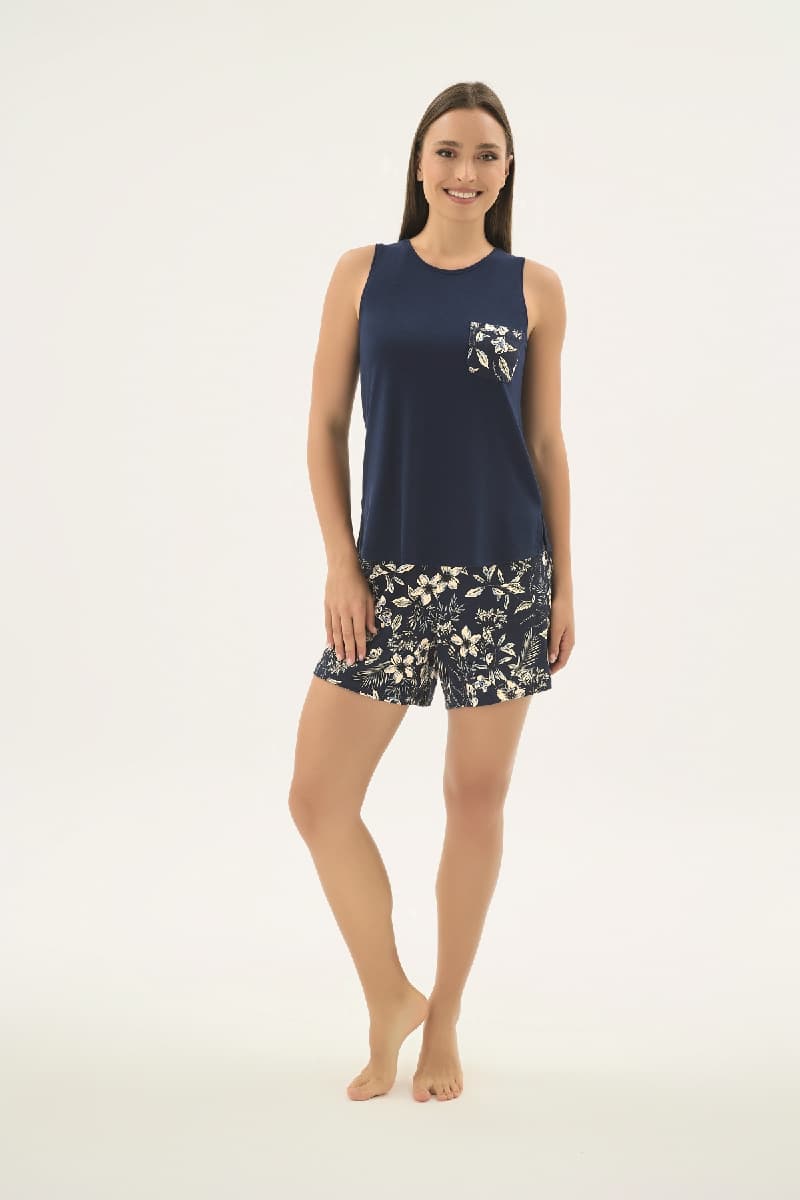 17374 KADIN ŞORT TAKIM