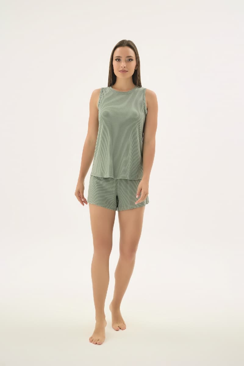 17504 KADIN ŞORT TAKIM