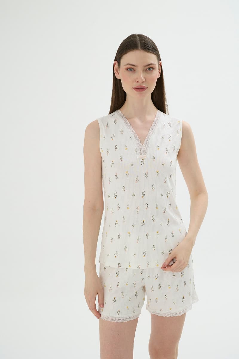 17815 KADIN ŞORT TAKIM