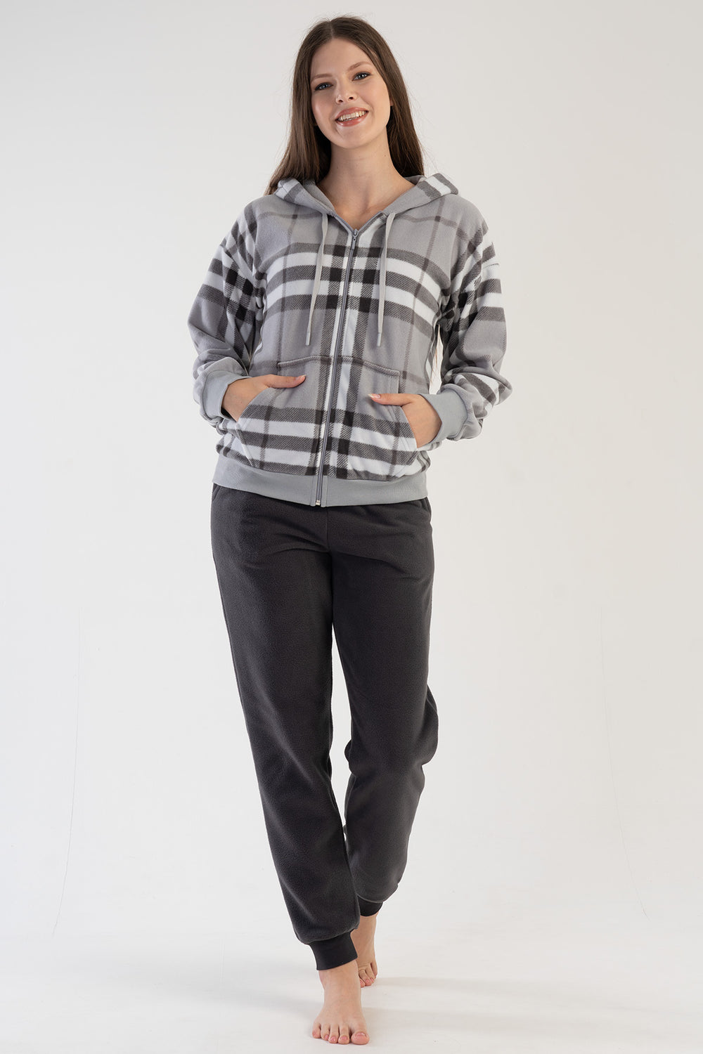 KADIN POLAR KAPSONLU DUSUK OMUZLU UZUN KOL FERMUARLI KANGURU CEPLI MANSETLI PIJAMA TAKIM