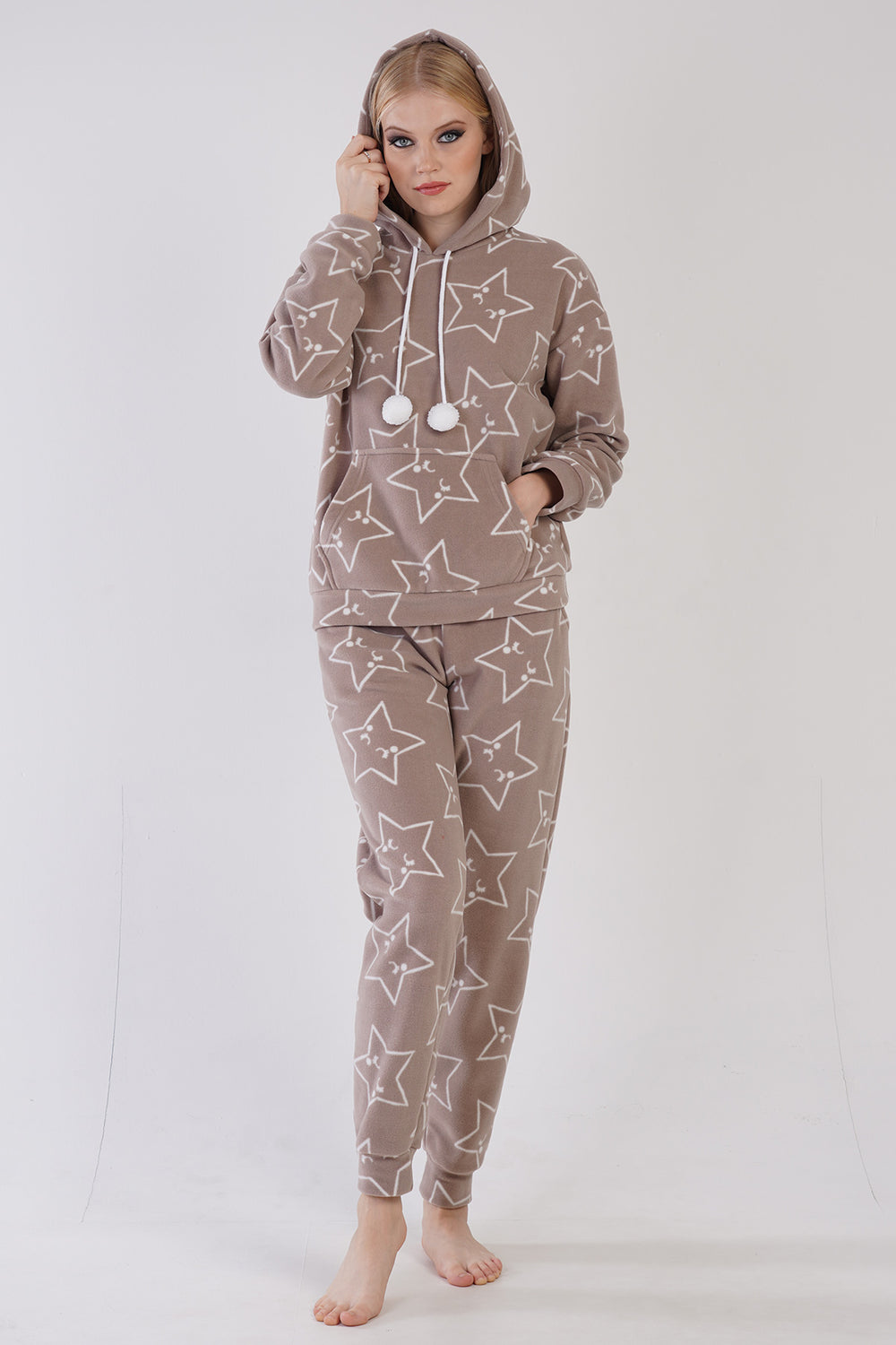 KADIN POLAR KAPSONLU DUSUK OMUZLU KANGURU CEPLI MANSETLI CEPLI PIJAMA TAKIM