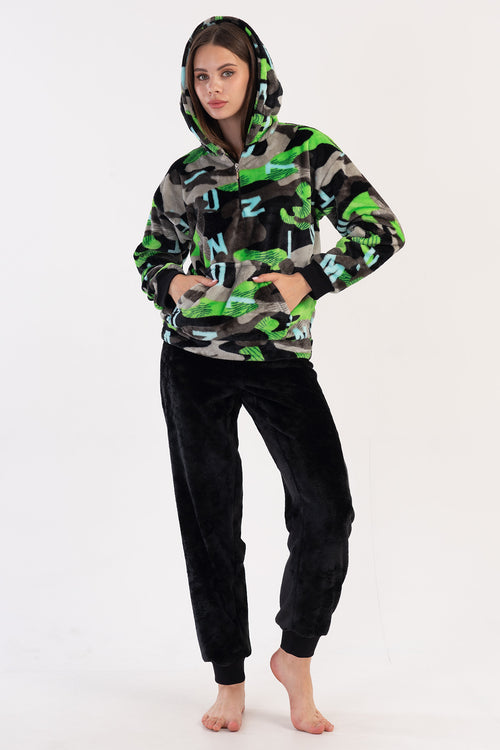 KADIN SOFT KAPSONLU DUSUK OMUZLU YARIM FERMUARLI UZUN KOL KANGURU CEPLI MANSETLI PIJAMA TAKIM