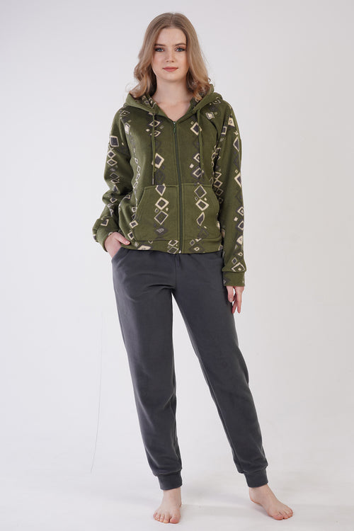 KADIN POLAR KAPSONLU DUSUK OMUZLU FERMUARLI UZUN KOL MANSETLI CEPLI PIJAMA TAKIM