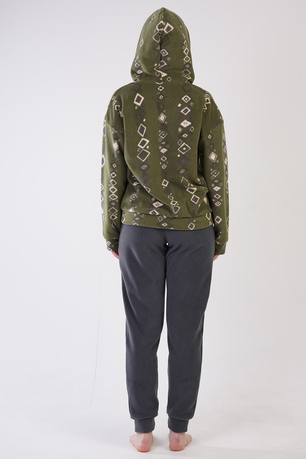 KADIN POLAR KAPSONLU DUSUK OMUZLU FERMUARLI UZUN KOL MANSETLI CEPLI PIJAMA TAKIM