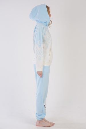 KADIN POLAR KAPSONLU DUSUK OMUZLU YARIM FERMUARLI UZUN KOL KANGURU CEPLI MANSETLI CEPLI PIJAMA TAKIM