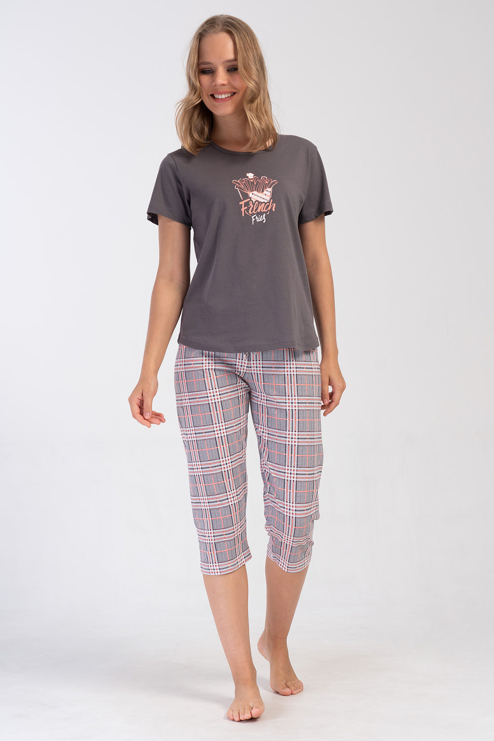 KADIN P.SUPREM O YAKA KISA KOL ETEGI OVAL KAPRI TAKIM