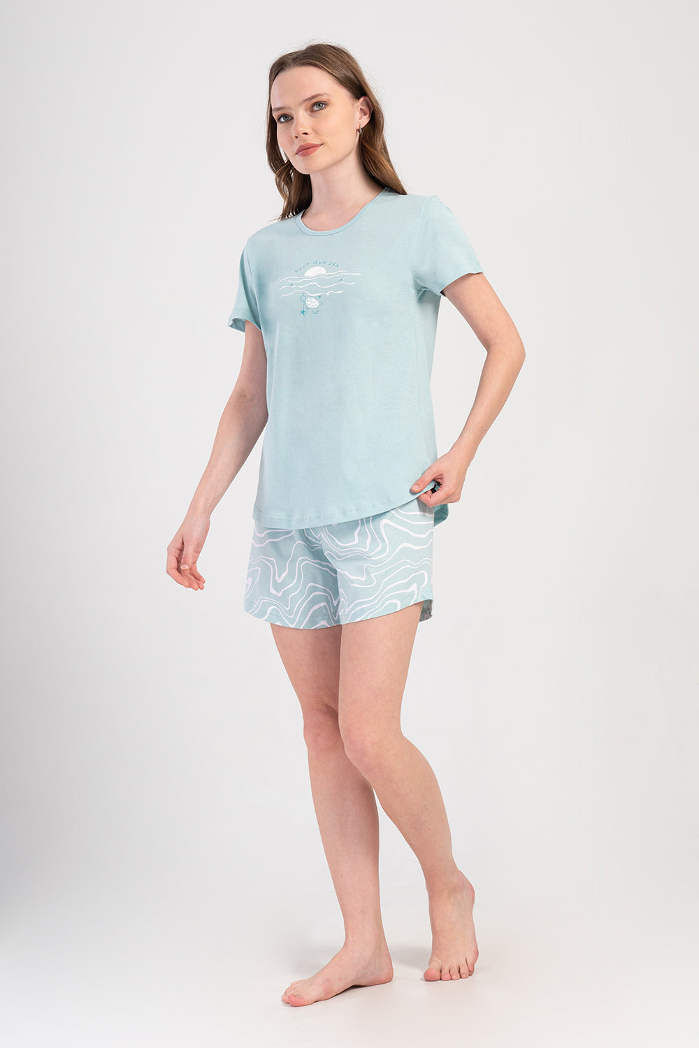 KADIN P.SUPREM O YAKA KISA KOL ETEGI OVAL SORT TAKIM