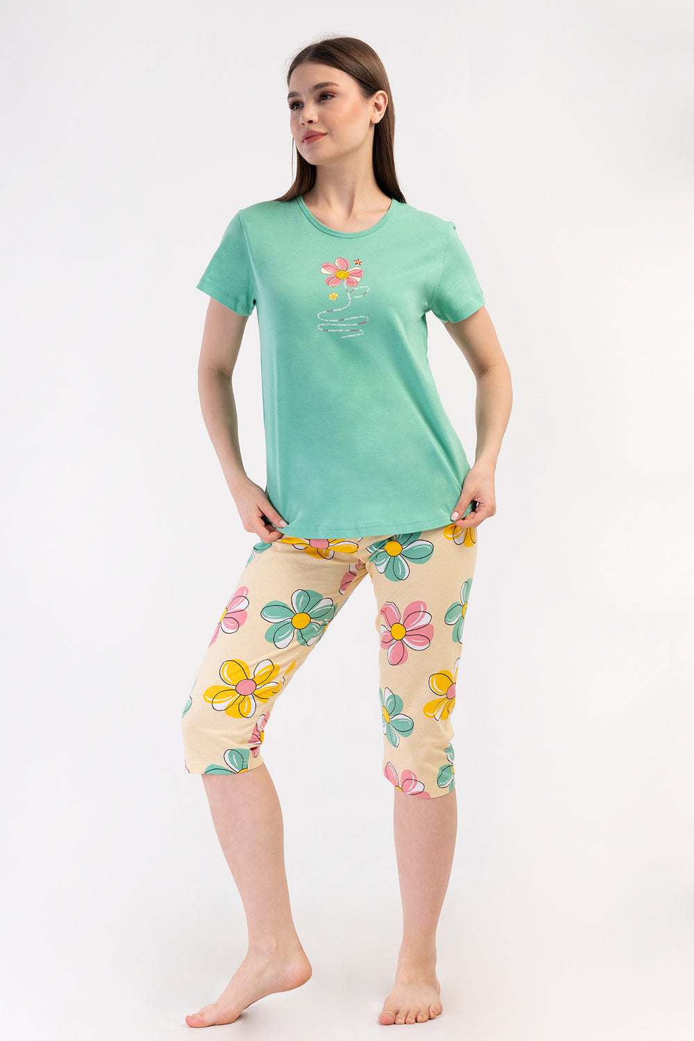 KADIN P.SUPREM O YAKA KISA KOL ETEGI OVAL KAPRI TAKIM