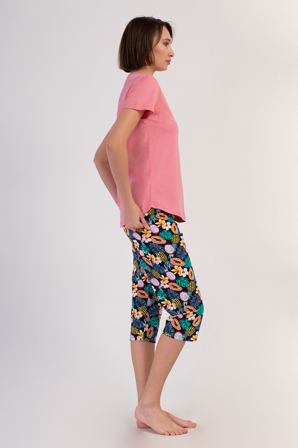 KADIN P.SUPREM O YAKA KISA KOL ETEGI OVAL KAPRI TAKIM