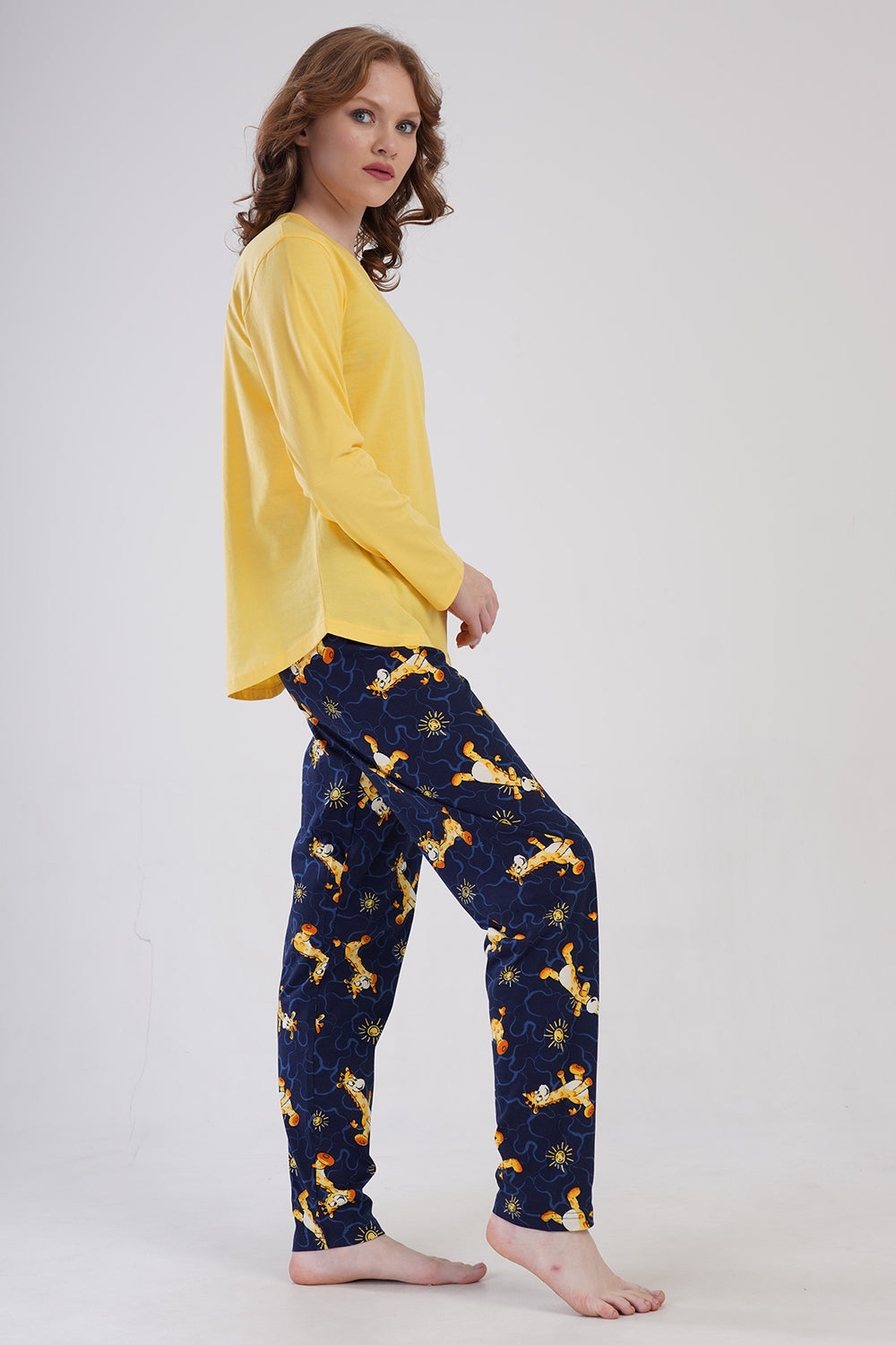 KADIN P.SUPREM O YAKA UZUN KOL ETEGI OVAL PIJAMA TAKIM