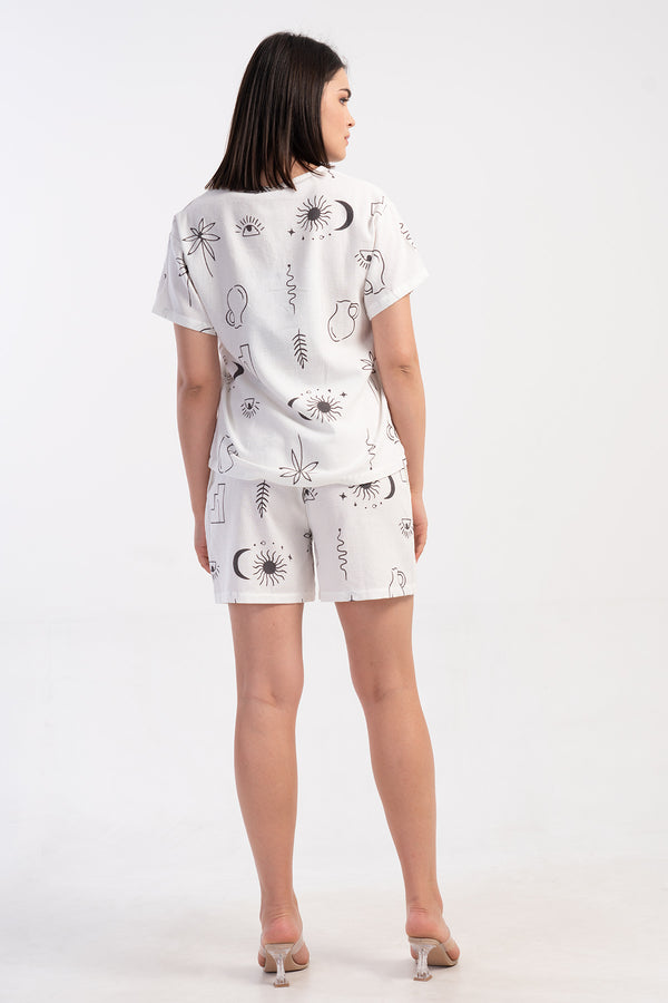 KADIN KIBRIS V DETAYLI PAT YAKA KISA KOL BLUZ CEPLI SORT TAKIM