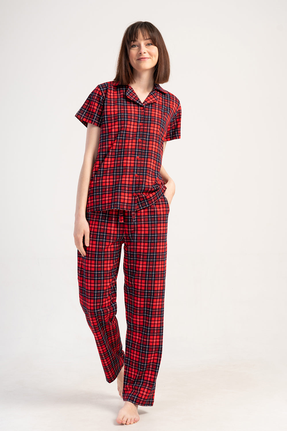 KADIN P.SUPREM GOMLEK YAKA TAMAMI DUGMELI KISA KOL ETEGI OVAL CEPLI PIJAMA TAKIM