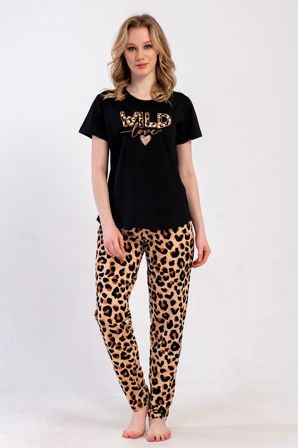 KADIN P.SUPREM BATTAL XXL O YAKA KISA KOL ETEGI OVAL PIJAMA TAKIM