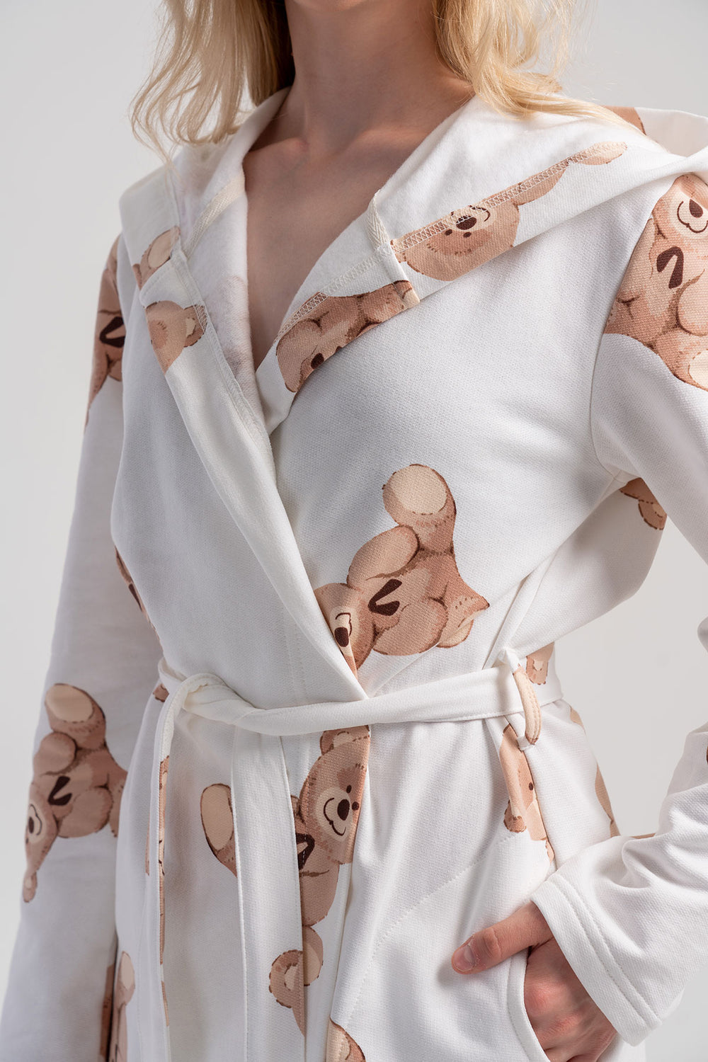 KADIN 2IPLIK KAPSONLU UZUN KOL KISA CEPLI SABAHLIK