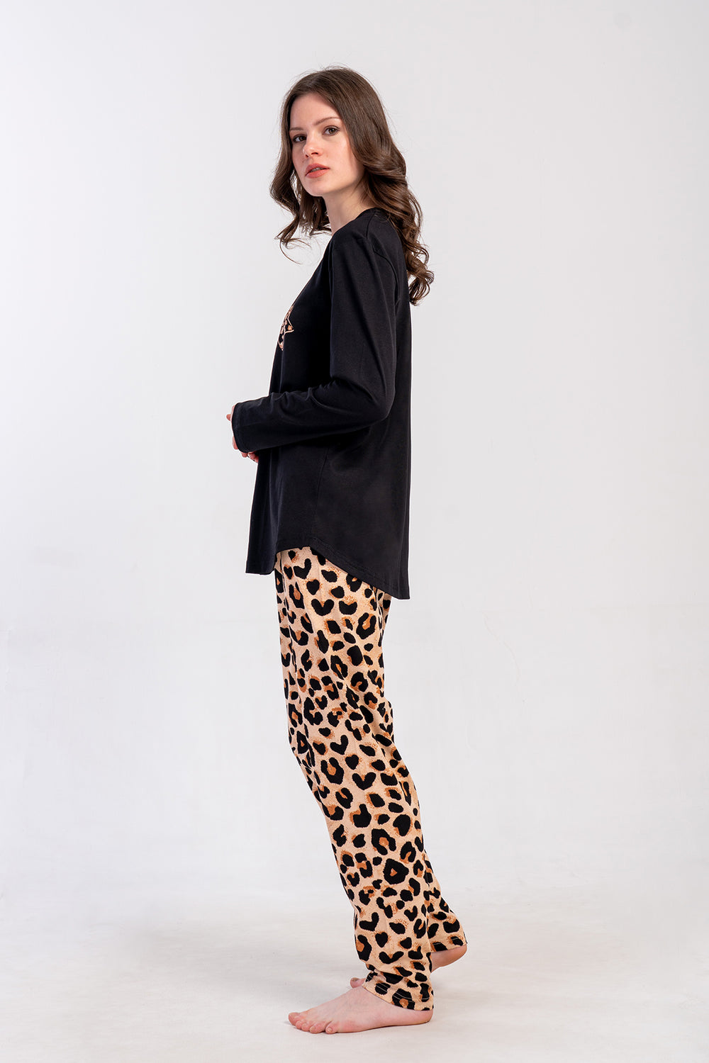 KADIN P.SUPREM XXL O YAKA UZUN KOL ETEGI OVAL PIJAMA TAKIM