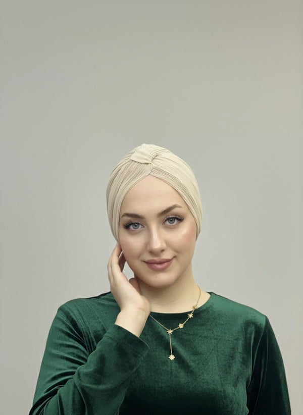 ZERRİN PİLİSELİ BONE