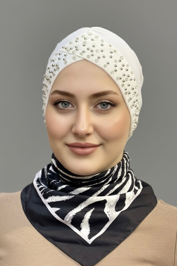 Taşlı İncili Bone