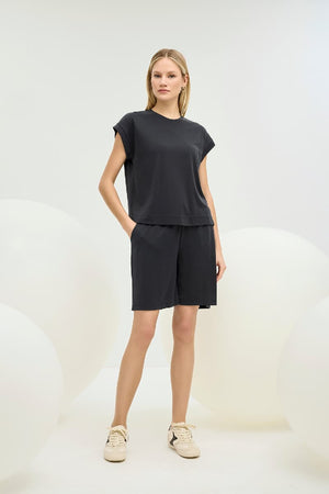 21374 KADIN ŞORT TAKIM